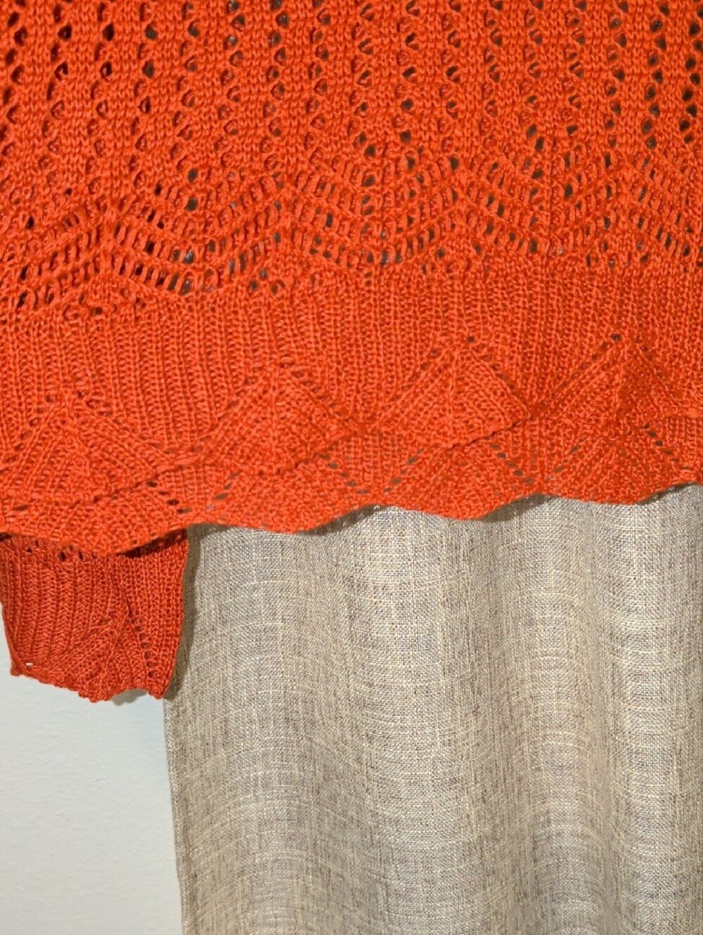 Open-Knit V-Neck Sweater - Rust Orange - Picture 5 of 6